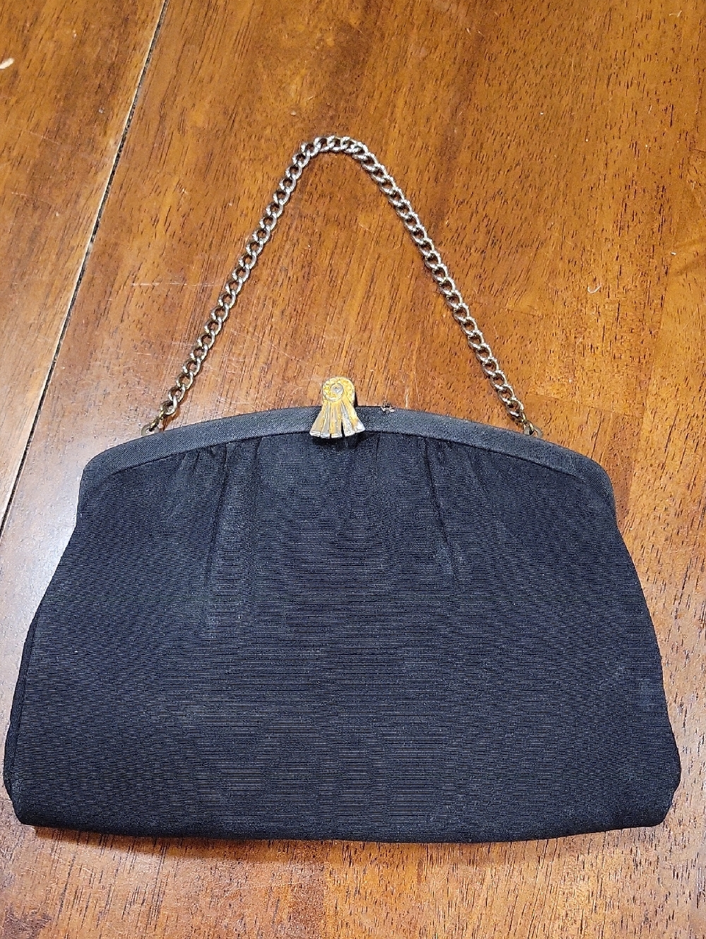 Vintage Classic Black Evening Handbag with Chain Handle